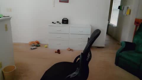 Britney online show from March 2, 5:53 pm