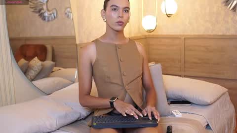 Luxa  online show from April 16, 12:50 pm