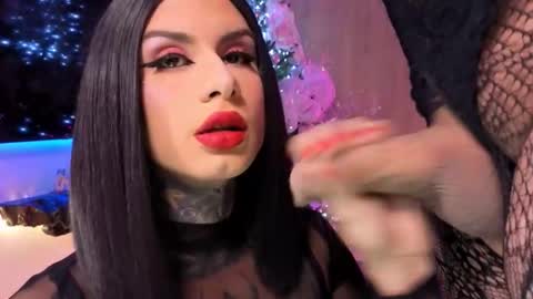 Lucy and Kristhy online show from December 16, 3:06 pm