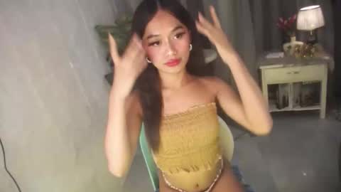 Cutie Yassie online show from March 7, 6:47 pm