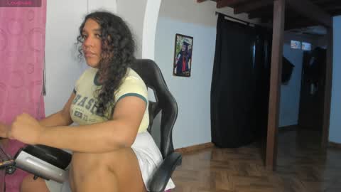 madison online show from April 3, 8:51 pm