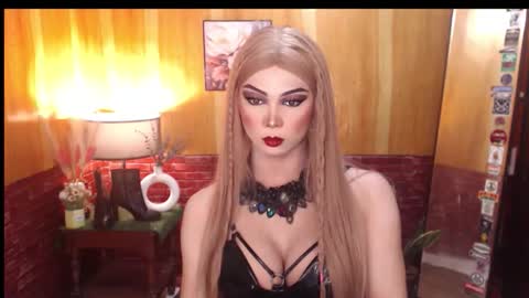 majestic_ladyboy online show from September 9, 3:33 pm