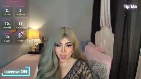 majestydannaxx online show from December 21, 4:18 am