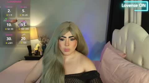 majestydannaxx online show from June 2, 2:57 am