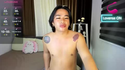 malia online show from February 12, 1:02 am