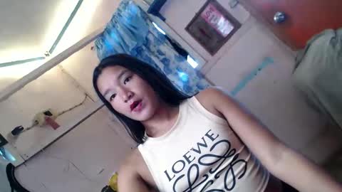 Sweet girl online show from January 10, 3:01 am