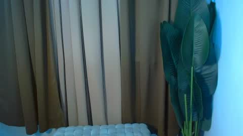 maria_mercides online show from July 22, 3:38 pm