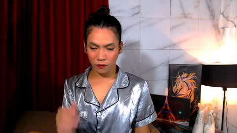 MARIA online show from December 3, 3:39 pm