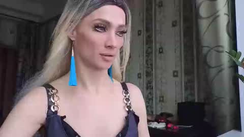 Mari online show from February 26, 10:37 am