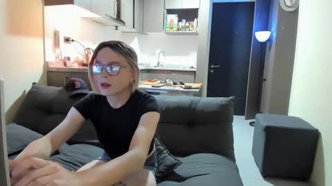 marla85 online show from June 9, 1:38 am
