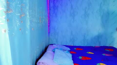 marlydollts online show from February 19, 1:35 am