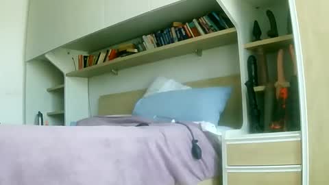 Play with me I obey I promise  online show from May 24, 11:51 am