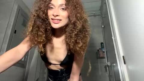 Maya transgirl online show from January 7, 8:45 pm