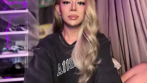 GODDESS OF ALL GODDESSES online show from April 2, 2:26 pm