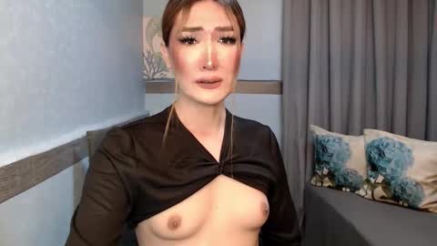 Megan online show from April 15, 7:58 pm