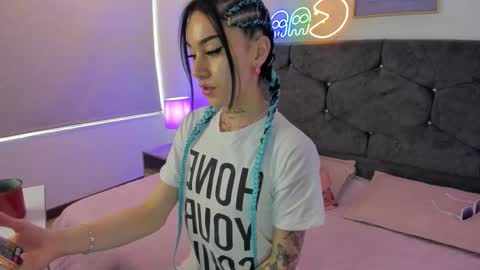 megan_morphy online show from March 28, 1:57 pm