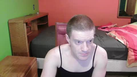 GlamTransGoddess online show from December 3, 3:00 am