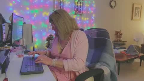 Melody online show from January 17, 4:47 pm