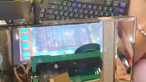 gurlnips online show from December 14, 9:46 pm