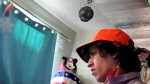 gurlnips online show from January 11, 11:35 pm