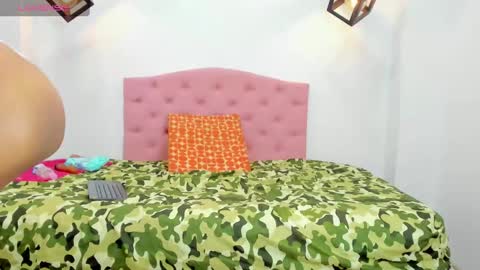 Mia Conde online show from January 8, 10:48 am