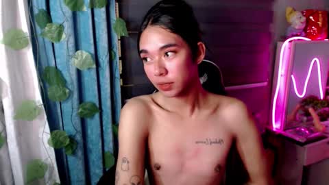 Mia online show from January 9, 10:31 am