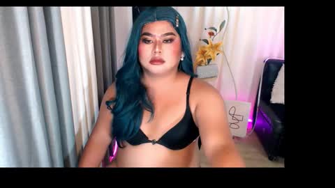 michaelagoddess online show from March 18, 5:56 pm