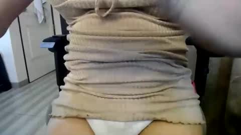 selena online show from February 24, 10:30 am