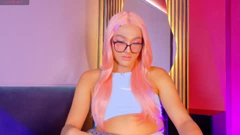 mika_velvet online show from June 25, 3:38 pm