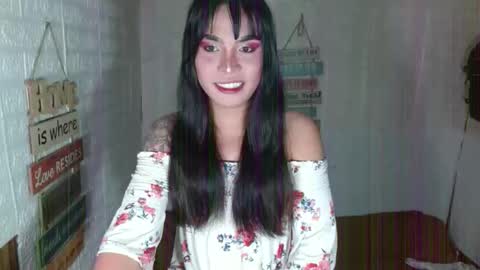 Snapshot of milkycumnel23 chatting on October 22, 5:42 am NEL 23 online show from October 22, 5:42 am