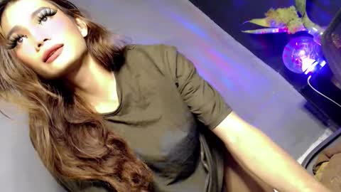 Zoey online show from December 5, 5:45 am