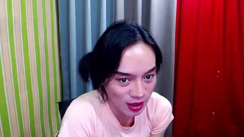 Missflawless699   --              online show from December 19, 7:40 am