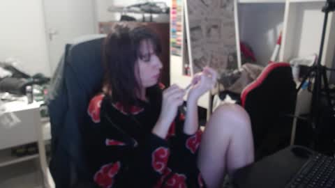 missthon online show from February 19, 4:03 pm