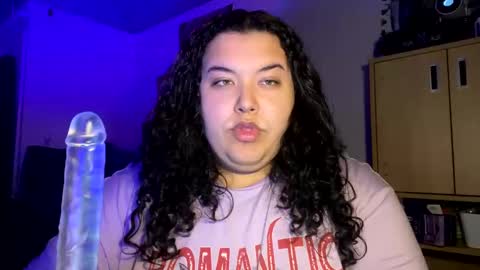 Miss Valentine online show from February 8, 7:04 am