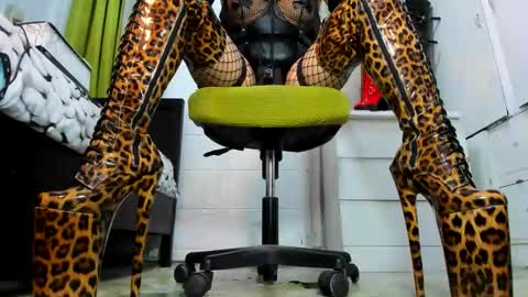 Tiffany online show from March 13, 12:16 am