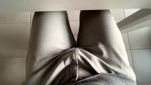 mmaestro42 online show from November 10, 3:35 pm