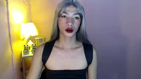 Mocha Locca  online show from January 19, 4:04 pm