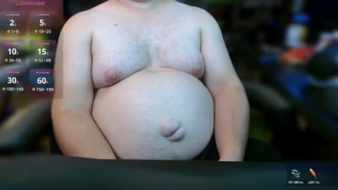 momentofs123 online show from December 20, 9:32 pm