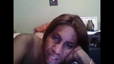 moorella1 online show from December 4, 5:43 am