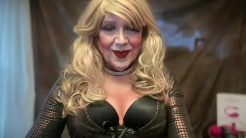 mskarentoy online show from January 5, 9:07 pm