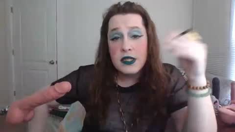 Snapshot of mxsissycharlotte chatting on October 13, 3:34 pm Mx Charlotte online show from October 13, 3:34 pm