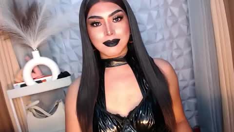 SUPPORT GODDESS TRISHA  AND DONT FORGET TO FOLLOW ME online show from September 30, 5:46 pm