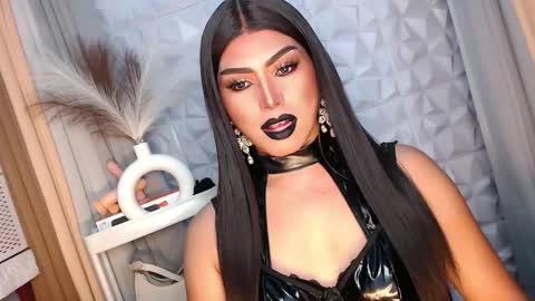 SUPPORT GODDESS TRISHA  AND DONT FORGET TO FOLLOW ME online show from October 1, 7:03 pm