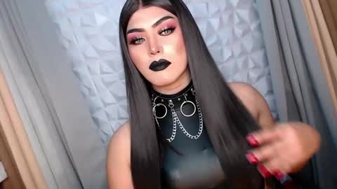 SUPPORT GODDESS TRISHA  AND DONT FORGET TO FOLLOW ME online show from October 9, 12:50 pm