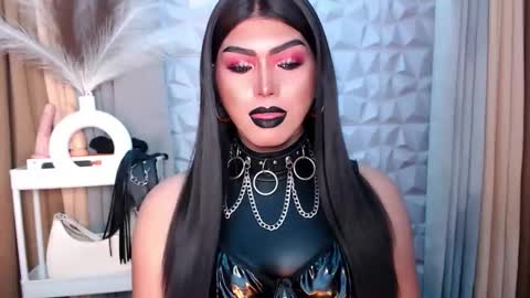 SUPPORT GODDESS TRISHA  AND DONT FORGET TO FOLLOW ME online show from October 20, 8:12 pm