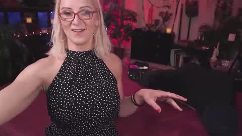 Jade Nyxxx online show from October 9, 2:57 am