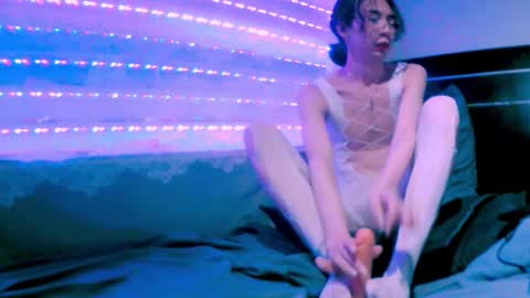 NAJI  online show from October 7, 3:51 am