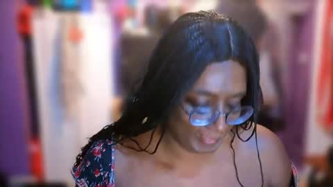 Naomi online show from October 22, 10:28 am