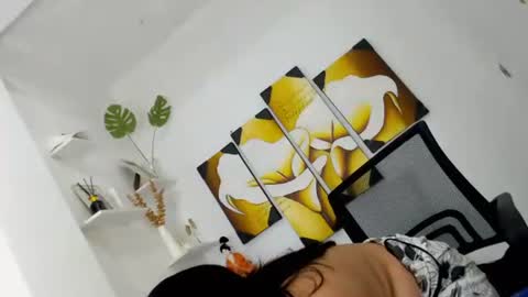VALERIA online show from March 6, 11:32 am