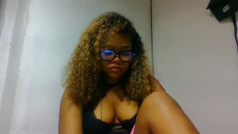 natachazz online show from March 26, 5:05 pm